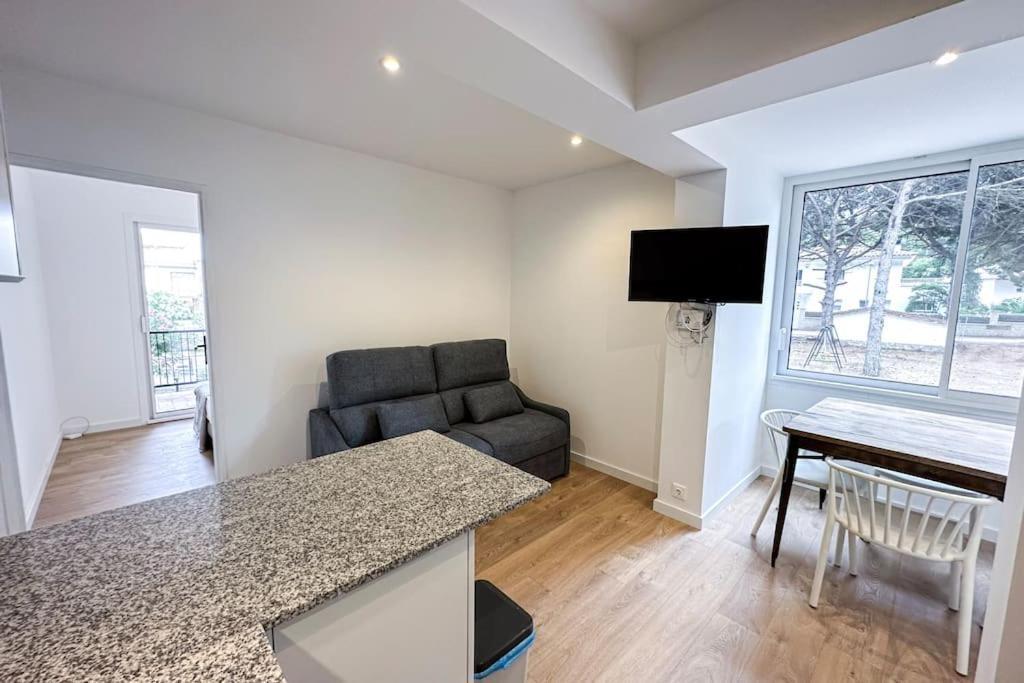 Can Romy Appartement T2F A 20M De La Plage De Cala Montgo L' Escala Buitenkant foto